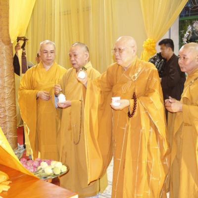 Lễ Cung Thỉnh Nhục Thân Ni Trưởng Thượng Huệ Hạ Giác - Tông Trưởng Liên Tông Tịnh Độ Non Bồng Nhập Kim Quan Tại Tổ Đình Quan Âm Tu Viện